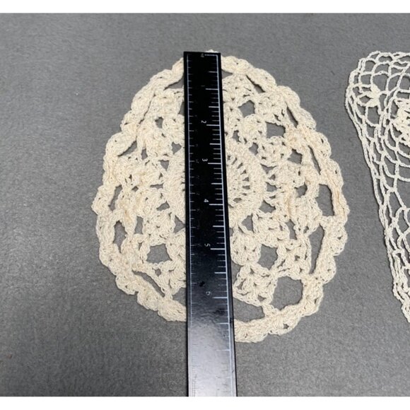 Handmade Vintage Lace Doilies Set of 2 - Picture 4 of 8